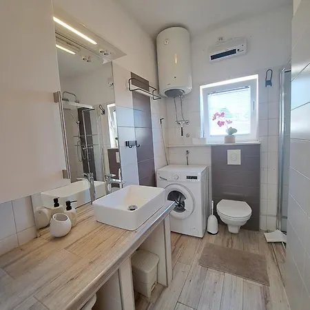 Sweet Lustig Apartamento *