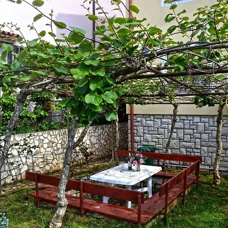 Διαμέρισμα Sweet Lustig Πούλα